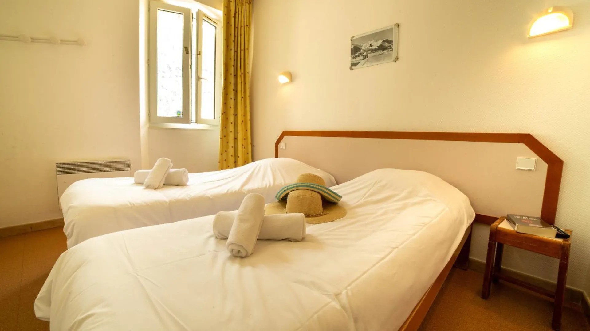 Hotel Le Rabuons Saint-Étienne-de-Tinée